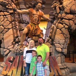 Meet your Posher, Angela